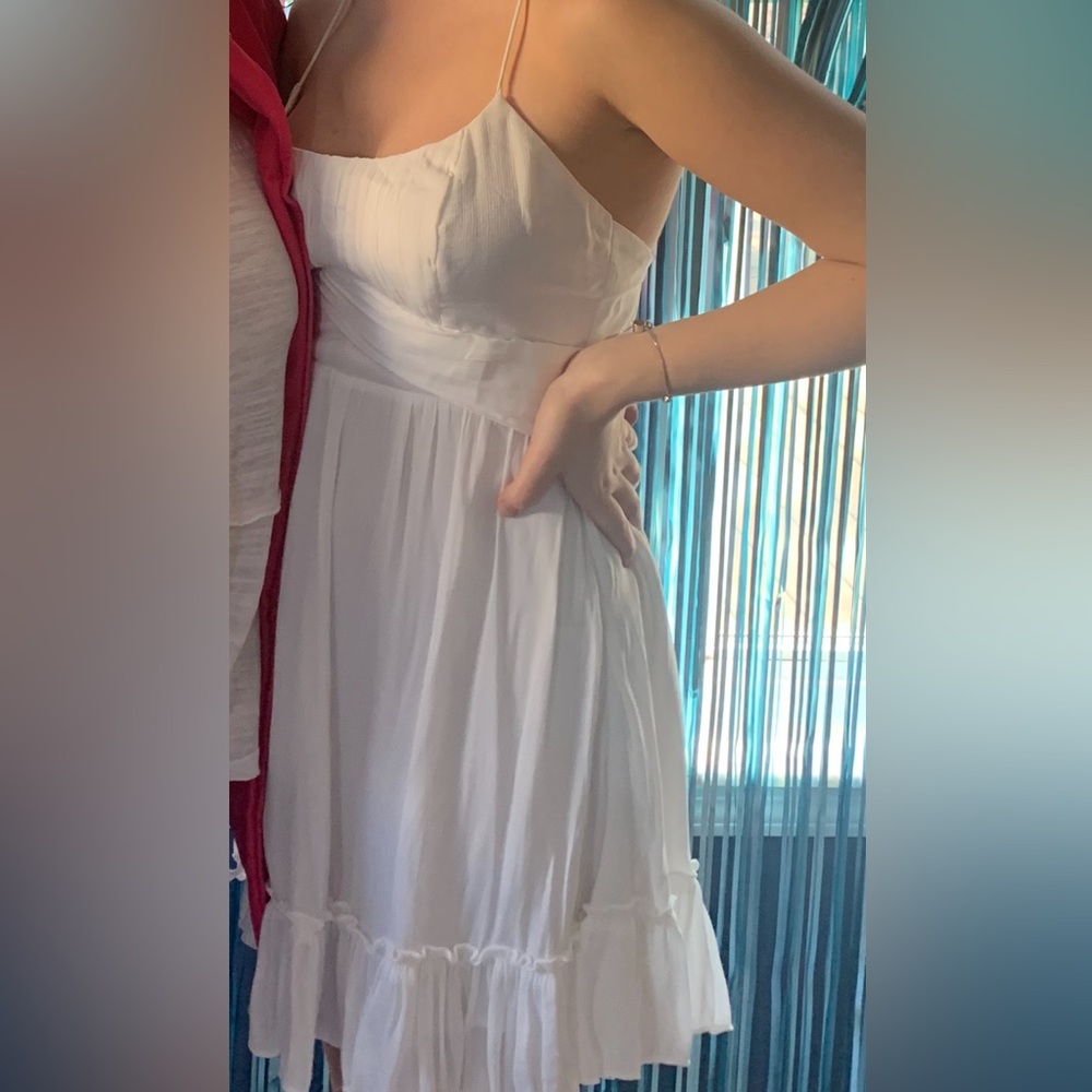 Selfie Leslie white dress